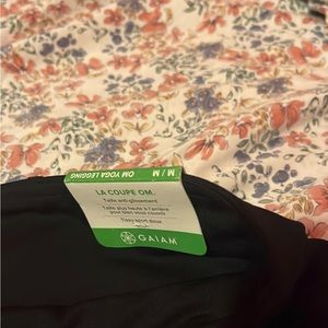 brand new giama leggings size medium i have 11 pairs for sale!